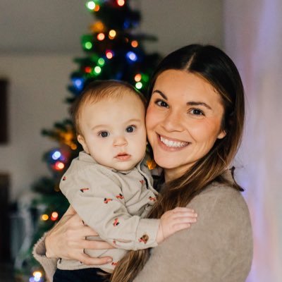 l0ganemily's profile picture. 