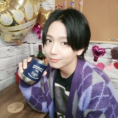 どうも！ぽこと申します。
BIGOLIVEでお料理したり筋トレしたりしながらずっと喋ってる人です！
夢はリアルに喫茶店をOPENすること！
まずは｢ぽこカフェ｣配信にきてね！