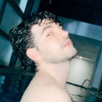 ☀️ (@lobobvious) 's Twitter Profile