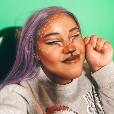 (She/Her) Your Fav Comfort Streamer: https://t.co/SivFLRMkBm :: Skincare + Self Care Queen :: Cat Mom :: Business Inquiries: weirdlinggames@gmail.com