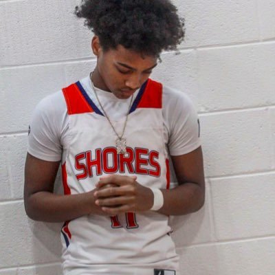 📚Student Athlete / 📝GPA 3.9 / 📍DM(V) / 13yrs old / 👨🏽‍🎓c/o 2028 / 🏀Underrated 6’4 Guard