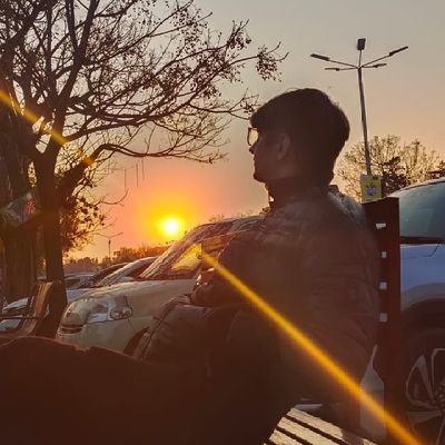 jibokhn's profile picture. Poet_Writer | Sociologist | Lost•°•°•°•°
Chitral 🏡