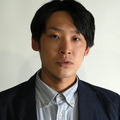 広島出身 31歳 俳優 脚本 演出 殺陣振付 編集 殺陣ユニットDualWield @DualWield3 お仕事はこちらへご連絡ください【kotarou.sumida@gmail.com】