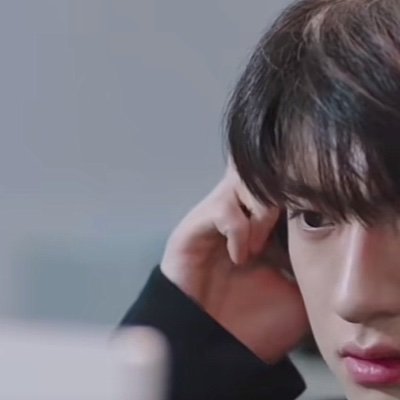 jungwon0024's profile picture. 