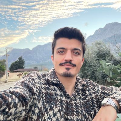 ulyssesim's profile picture. Birisi ölüyor. Sonra? Sonrası hiç. Rüzgâr yine eser. Billldiğiiinn gibi deeeğell.