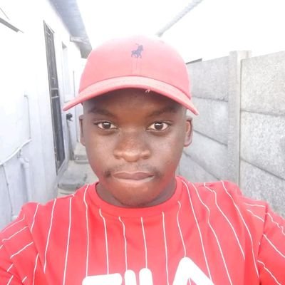 Lizo_Mnweba's profile picture. Good things comes to those who wait.