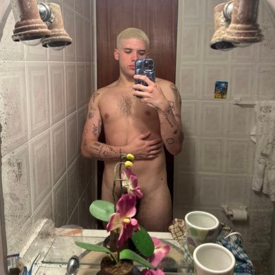 ig: bagarcia1230                                         https://t.co/8leItzXxiF