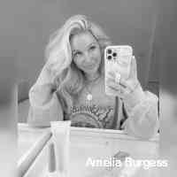 ameeliaburgess's profile picture. ✝️ Jesus is king 
Love the life you’re given 💫🫧🩷
gymshark 🦈❤️ || helimixco || alphalete || ryse_supps 
code: ABBS
CPT 🏋🏼‍♀️