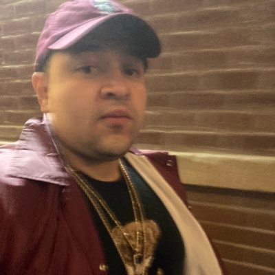 Honduran born and raised in NYC. Army vet, sneaker head, ‘lo head, and Mets fan.