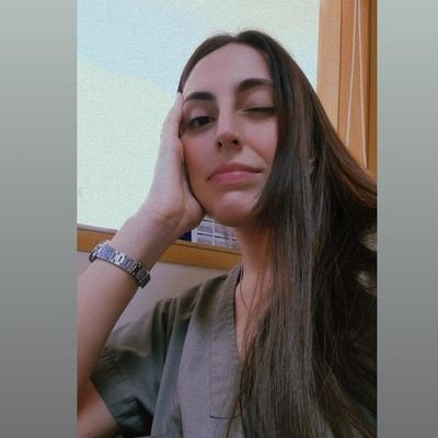 Camilagrizutti's profile picture. si algo me desespera es esperar
