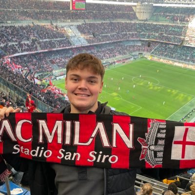 Aspiring Sports Journalist | Page link below | ✍️@YClwbPelDroed | @USWSportsJourno Student | All views are my own | Dms open