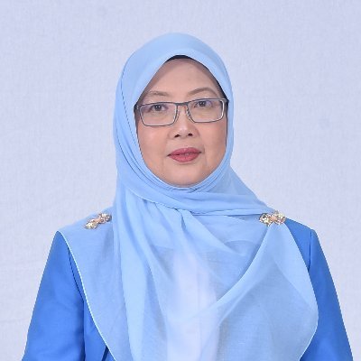 Mama of four.
Medical doctor.
Minister in Prime Minister's Department (Federal Territories) 🇲🇾
Ahli Parlimen Sekijang.