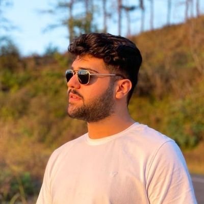 Retr0_FM's profile picture. دستگاه تبدیل کافئین به کد