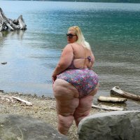 Big Pears SSBBW🍑 BBW 💦 (@realb0otypears) 's Twitter Profile