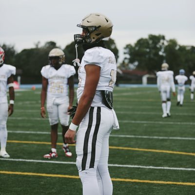 2025|ATH|Tru Prep Academy| 6’2| 200lbs|E-Mail:Daudit40@gmail.com