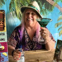 Lois Crockett (@loiscrockett) 's Twitter Profile