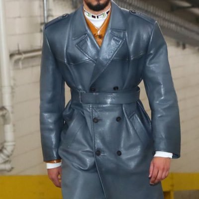 SbettsStudios's profile picture. habitual line stepper..