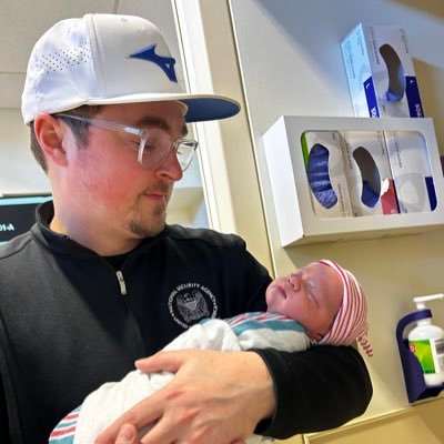 cdsavidge's profile picture. 