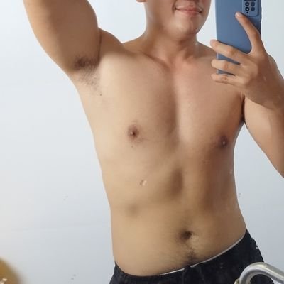 YummyStud's profile picture. 💦🍆