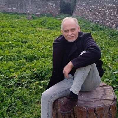 AndreaDesalvi's profile picture. Editor
                              Trieste - Roma