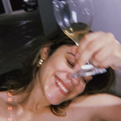 ingrisow's profile picture. advogada chave de cadeia