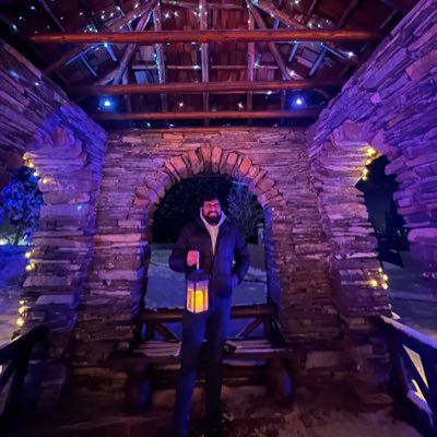 shaz53893737's profile picture. 