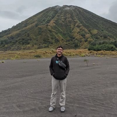 Pandhilalip's profile picture. Belum aja ngepantun, tapi dah cakep.