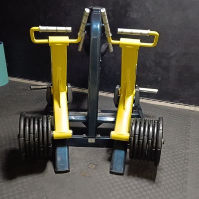 KFH4477's profile picture. (I'm not sad, that's my temperament)😉