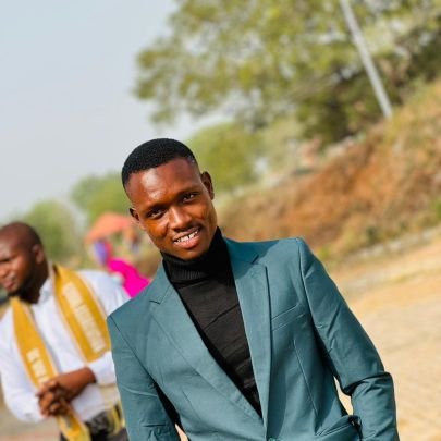 official_babsjr's profile picture. Economist, Business Enthusiast and a Philomath 🇳🇬