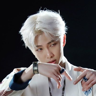 Chapter 2 ARMY 💜 - Namjoon biased but OT7
Baby fanfic writer 🫣
Lover of Asian Dramas - ETL enthusiast - Reylo forever 🦋