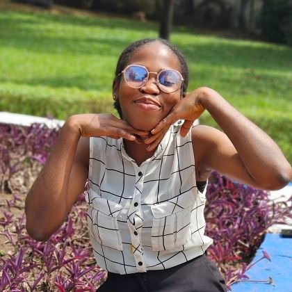 Small girl/Big doings/Worshipper/Chemical Engineering/Lasuite.