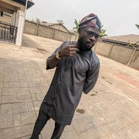 Omo Ologo ☯️(Educated Thug)(@MoeAlakan) 's Twitter Profile Photo