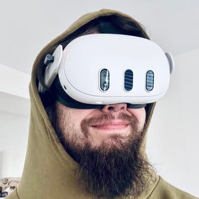 VR enthusiast, USMC veteran, ALIENS fanatic, just a dude duding it up.