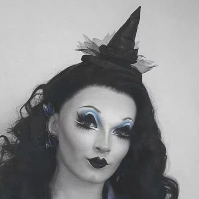 🔮👾 Cyber Witch ⬡ Shit Post 👾🔮
🏳️⚧️🩷💜💙