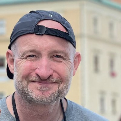 JANELE's profile picture. #kameraman #foto #apple #zavislynanetu #kolo #hkfree #hradeckralove #google #lego #bitcoin #scifi #tatarskaomacka #kofola