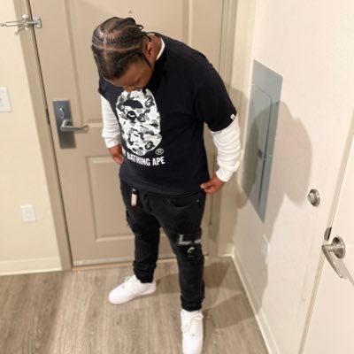 Real Trap Nigga , Laugh Ya Hoe Right Out Her Drawers Long Live King Tuck & G Bando Bally 🌎