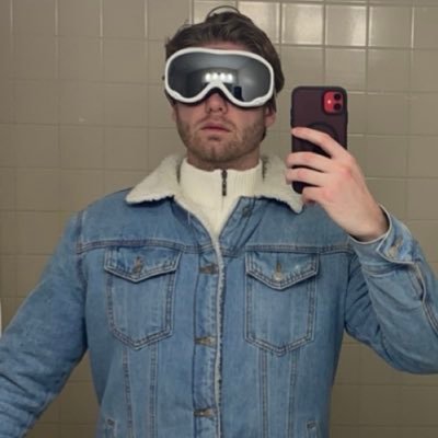 1burntbroccoli's profile picture. former organ donor / former owner of a pottery barn sectional / chicago sports / it’s not that serious.