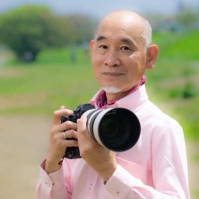 写真家ではなく、写真屋です。七五三等の家族写真、イベント記録撮影、プロフィール写真、ヨガインストラクター撮影、スクールフォトetc ご依頼ベースで出張撮影に伺います。 好きなもの:サイクリング,プログレ,スタートレック,攻殻機動隊 川崎市多摩区在住