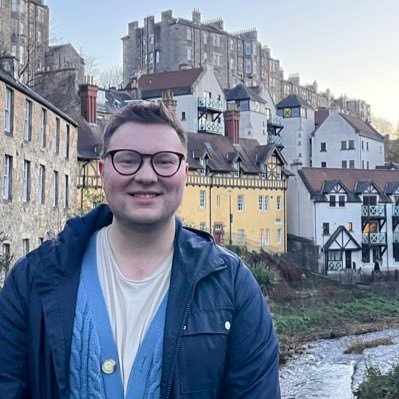 #FirstGen Researcher @staenglish | troublemaker in HE | Writing Whistleblowing | open research 📚 | HE education policy 📄 | He/Him | 🌈 🇪🇺🏴󠁧󠁢󠁳󠁣󠁴󠁿