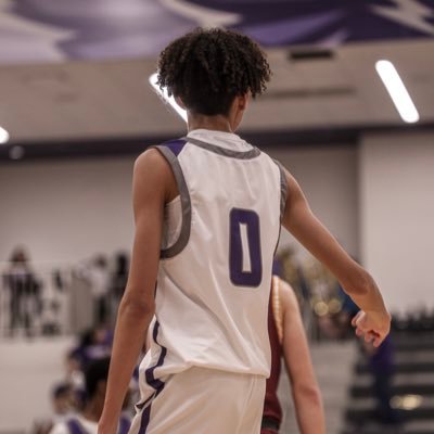 C/O 27’ | 6’4 wing | @mokanbasketball | @lnwboysbball | ✞