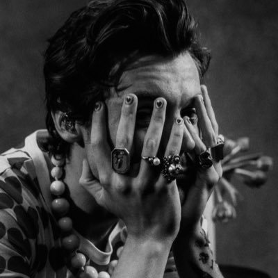 🐇 | fic posting contingent upon emotional stability (might take a while)