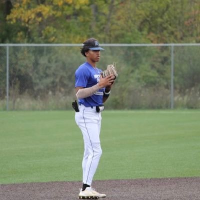 Henry Ford College | Middle Infield /Outfield | 6’3 | 185 lbs |email: aakinsbaseball@gmail.com |