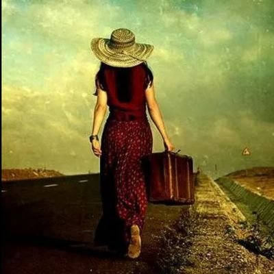 rociosasca's profile picture. Mi #Twitter, mi cortijo.

Un zarpazo me ha dado la vida, ya siempre viviré con cicatrices. 🖤
El camino del corazón no siempre es el correcto 💔🥀