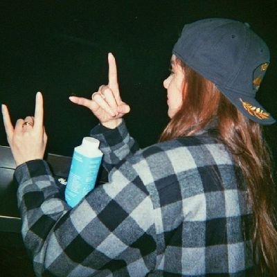 callmeerror418's profile picture. @theheadblink side