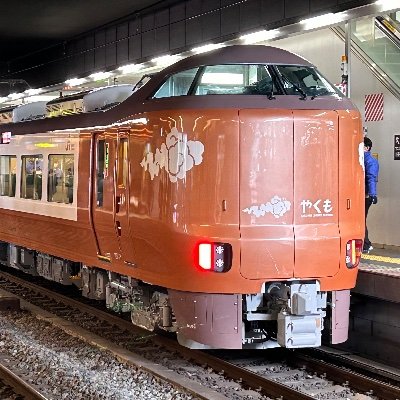 主な投稿内容は彦根駅の列車通過報告です。
必要とされる方は是非フォローお願いします！
※投稿内容が間違っていたらごめんなさい。
5087レ,8865レと琵琶湖線がすごく好きです！
投稿内容は主に滋賀県のJRと近江鉄道などです。
他にライブカメラで列車の通過などをチェックしています。