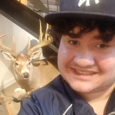 Hi! My Name is Anthony and I'm a Massive New York Yankees #RepBX fan and Notre Dame Fighting Irish fan and New England Patriots #ForeverNE fan!