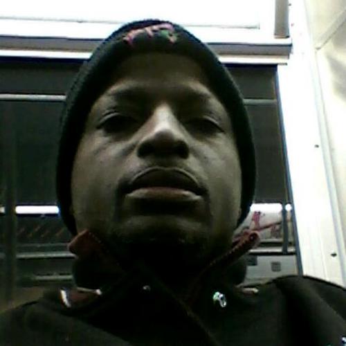 mr_ridickulust1's profile picture. I've paid the cost 2 b the boss...lost a few friends nd famliy members on my road 2 riches but I'm still standing tall...estada dondada