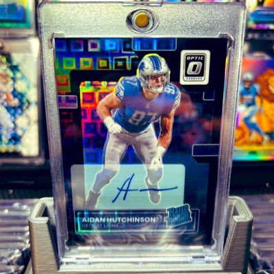 Sports and family are life. I love to collect and sell cards! B/S/T. PC : Detroit Lions, Chicago Cubs, UofM Football.  Accept PP, VM, and CA!