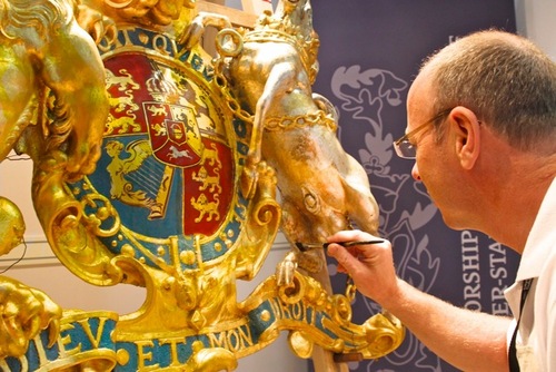 Ivor is an National award winning decorator. Now semi retired and looking to pass on some of his 40 year knowledge in the decorative trade