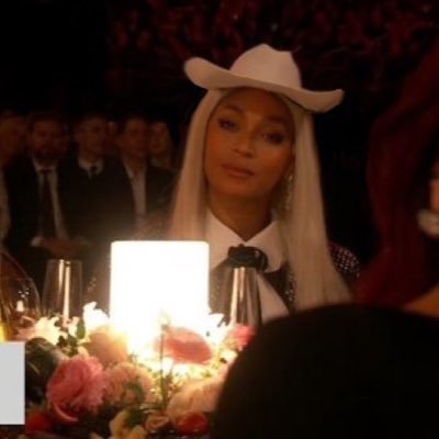 dayumdilly's profile picture. This must be the void